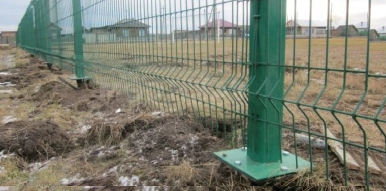 Купить сваи для ограждения от производителя в Тулуне от 1405 руб: низкая цена, быстрая установка